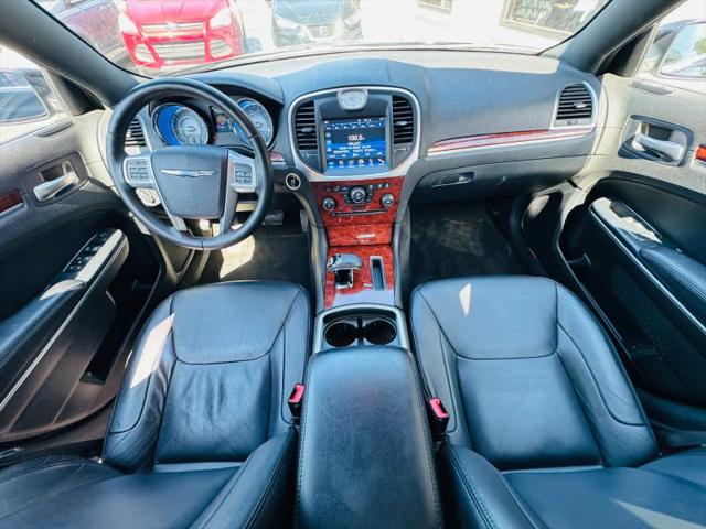 2014 Chrysler 300 300