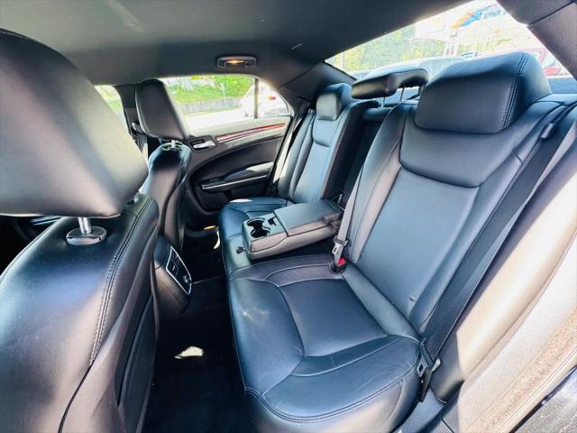 2014 Chrysler 300 300