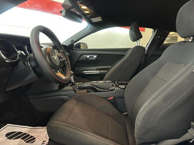 2015 Ford Mustang V6
