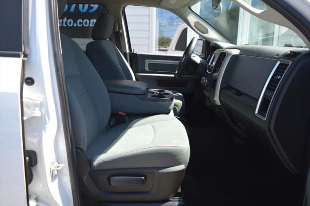 2020 Ram 1500 SLT Crew Cab 4x2 6'4" Box