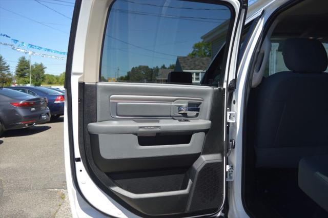 2020 Ram 1500 SLT Crew Cab 4x2 6'4" Box
