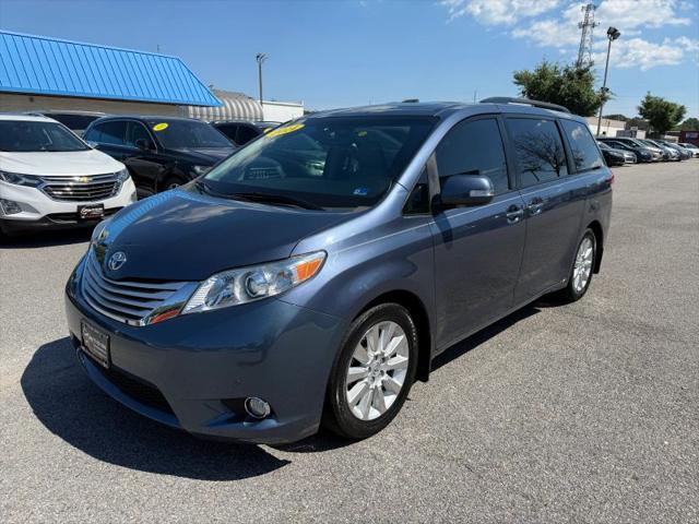 2014 Toyota Sienna XLE V6 7 Passenger Auto Access Seat
