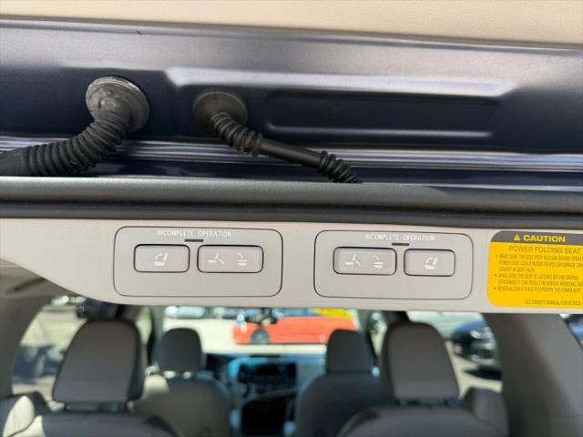 2014 Toyota Sienna XLE V6 7 Passenger Auto Access Seat