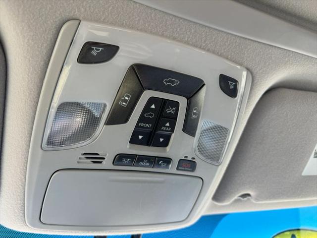 2014 Toyota Sienna XLE V6 7 Passenger Auto Access Seat