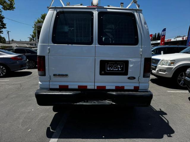 2010 Ford E-250 Base