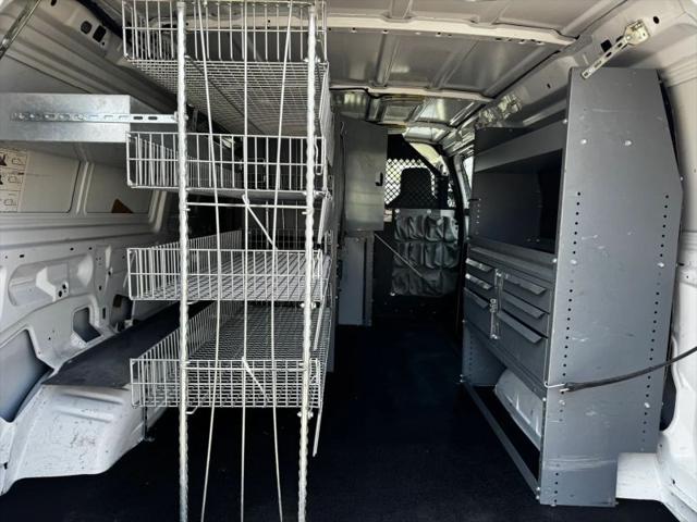 2010 Ford E-250 Base