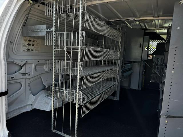 2010 Ford E-250 Base