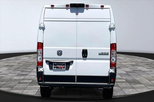 2025 Ram ProMaster 2500 Cargo Van Tradesman High Roof 136" WB w/Pass Seat