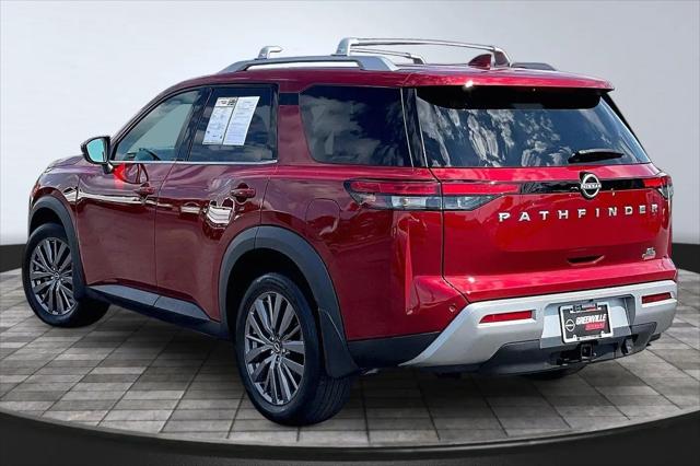 2024 Nissan Pathfinder SL FWD