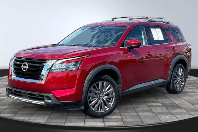 2024 Nissan Pathfinder SL FWD