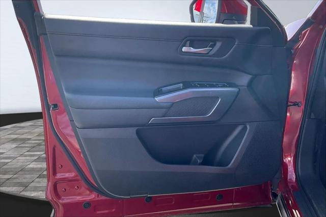2024 Nissan Pathfinder SL FWD