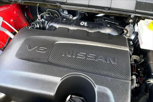 2024 Nissan Pathfinder SL FWD