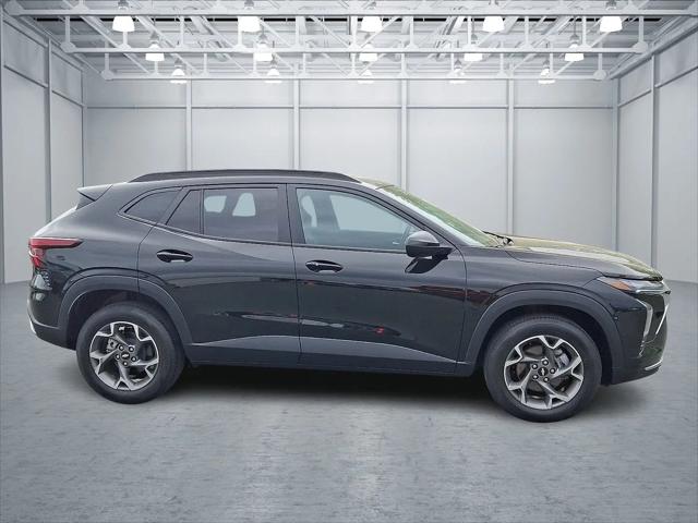 2024 Chevrolet Trax FWD LT