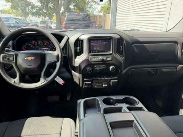 2021 Chevrolet Silverado 1500 2WD Double Cab Standard Bed Custom