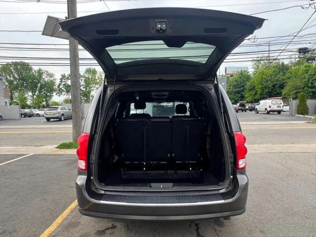 2016 Dodge Grand Caravan R/T