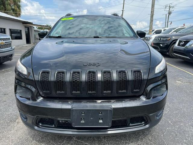 2016 Jeep Cherokee Altitude
