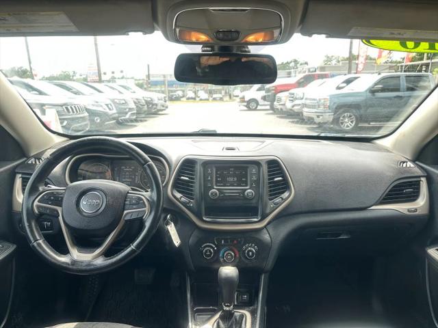 2016 Jeep Cherokee Altitude