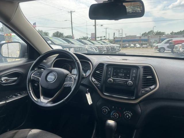 2016 Jeep Cherokee Altitude