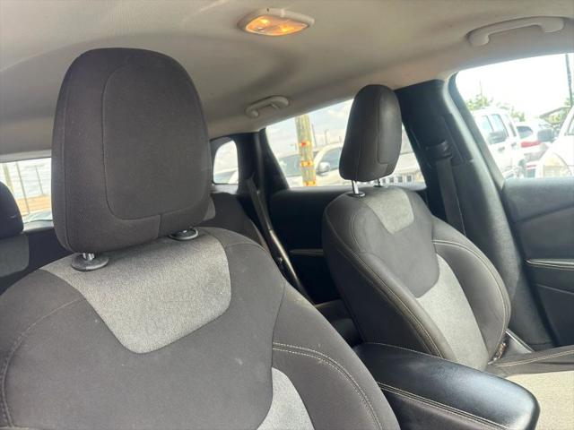 2016 Jeep Cherokee Altitude