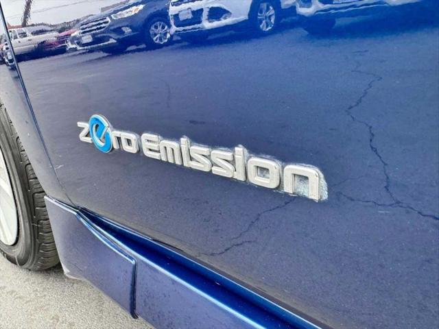 2019 Nissan LEAF S