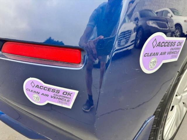 2019 Nissan LEAF S