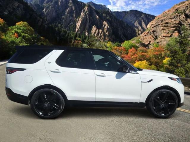2023 Land Rover Discovery P360 Metropolitan Edition