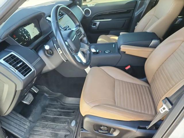 2023 Land Rover Discovery P360 Metropolitan Edition