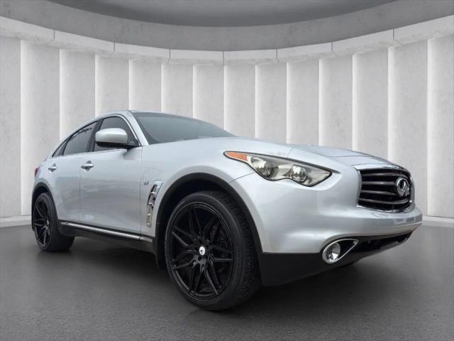 2014 INFINITI QX70 3.7