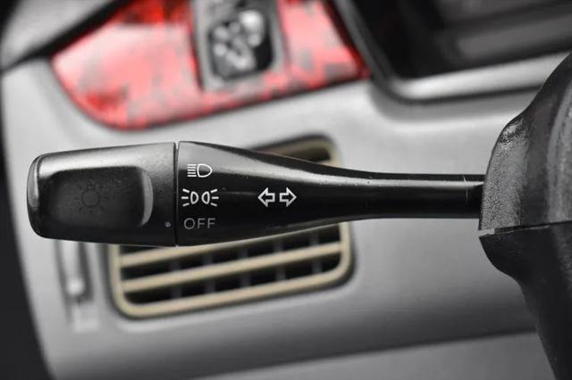 2005 Mitsubishi Lancer ES