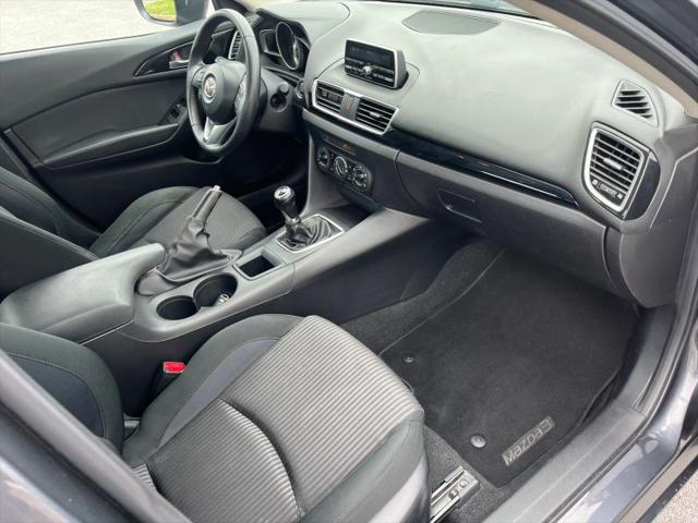 2014 Mazda Mazda3 i Touring