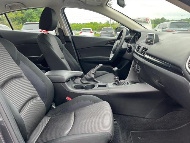2014 Mazda Mazda3 i Touring