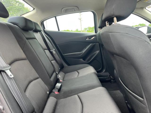 2014 Mazda Mazda3 i Touring