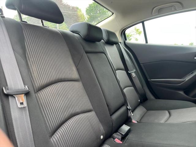 2014 Mazda Mazda3 i Touring