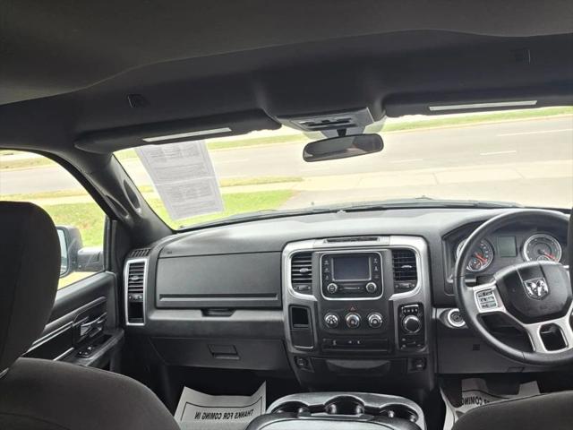 2024 Ram 1500 Classic Warlock Crew Cab 4x4 5'7" Box