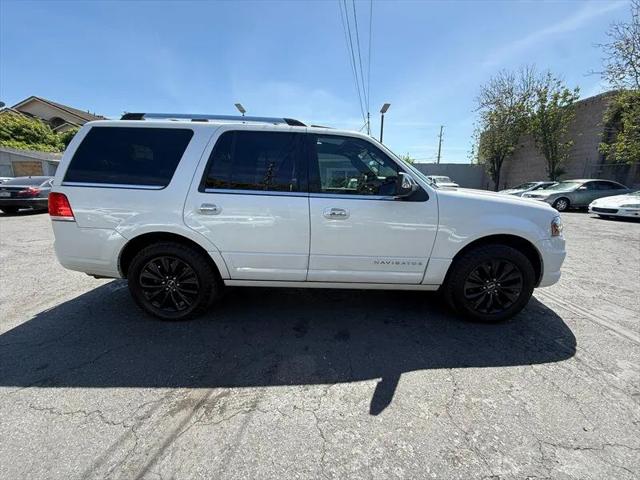 2017 Lincoln Navigator Select