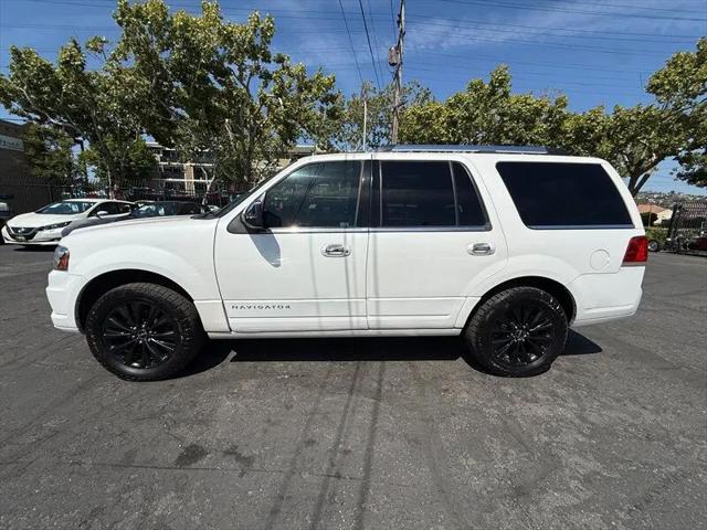 2017 Lincoln Navigator Select