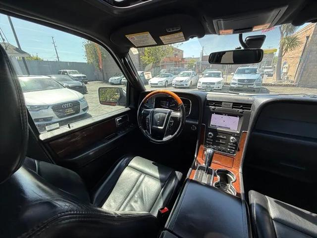 2017 Lincoln Navigator Select