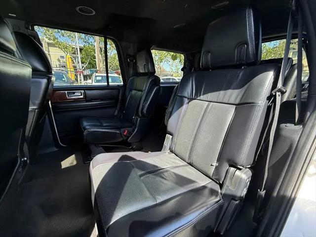 2017 Lincoln Navigator Select