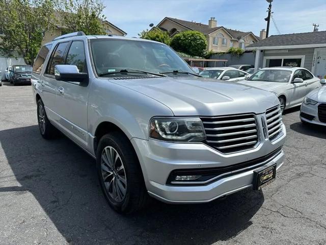 2015 Lincoln Navigator Base