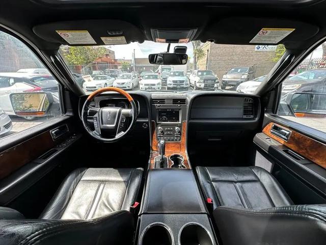 2015 Lincoln Navigator Base