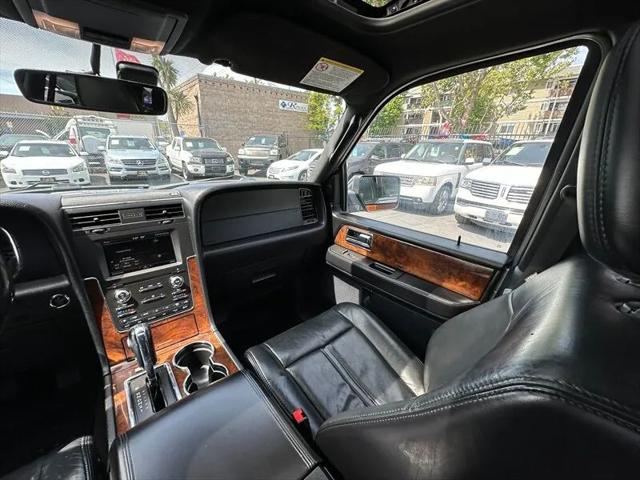 2015 Lincoln Navigator Base
