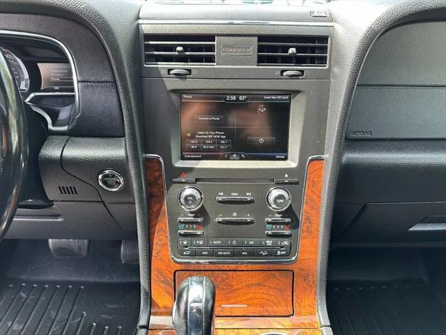 2015 Lincoln Navigator Base