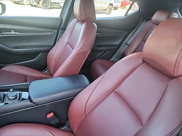 2026 Mazda Mazda3 2.5 S Carbon Edition
