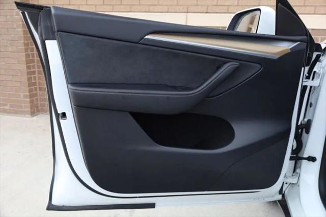 2023 Tesla Model Y Long Range Dual Motor All-Wheel Drive