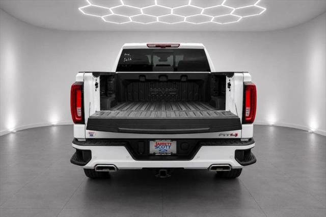 2024 GMC Sierra 1500 4WD Crew Cab Short Box AT4