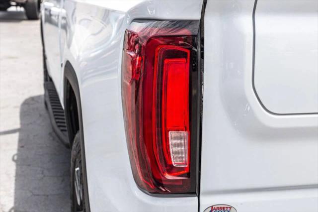 2024 GMC Sierra 1500 4WD Crew Cab Short Box AT4