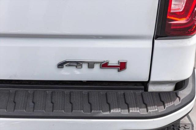 2024 GMC Sierra 1500 4WD Crew Cab Short Box AT4
