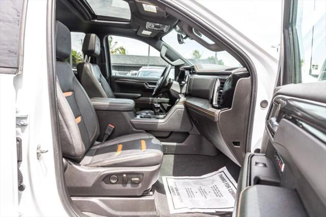 2024 GMC Sierra 1500 4WD Crew Cab Short Box AT4