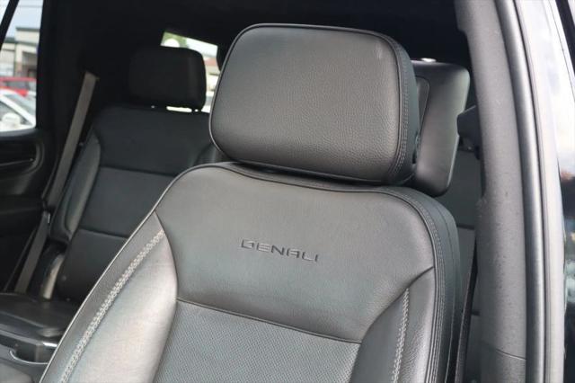 2023 GMC Yukon 4WD Denali
