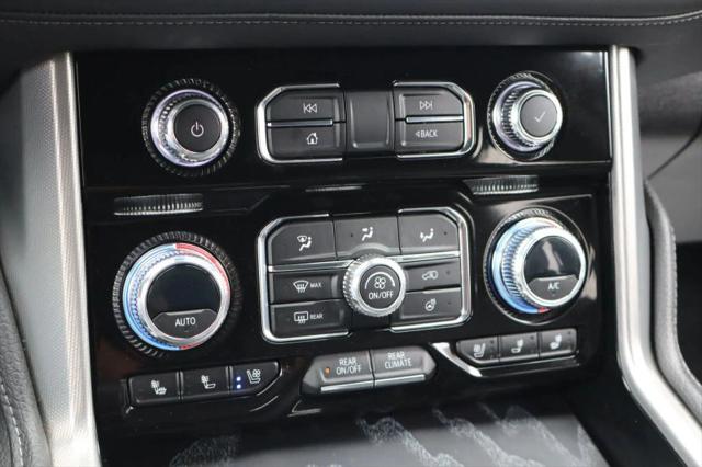 2023 GMC Yukon 4WD Denali